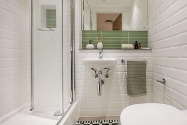 1 bed studio, Marlborough Street, Kingsdown, Bristol, BS13NX - Image 7